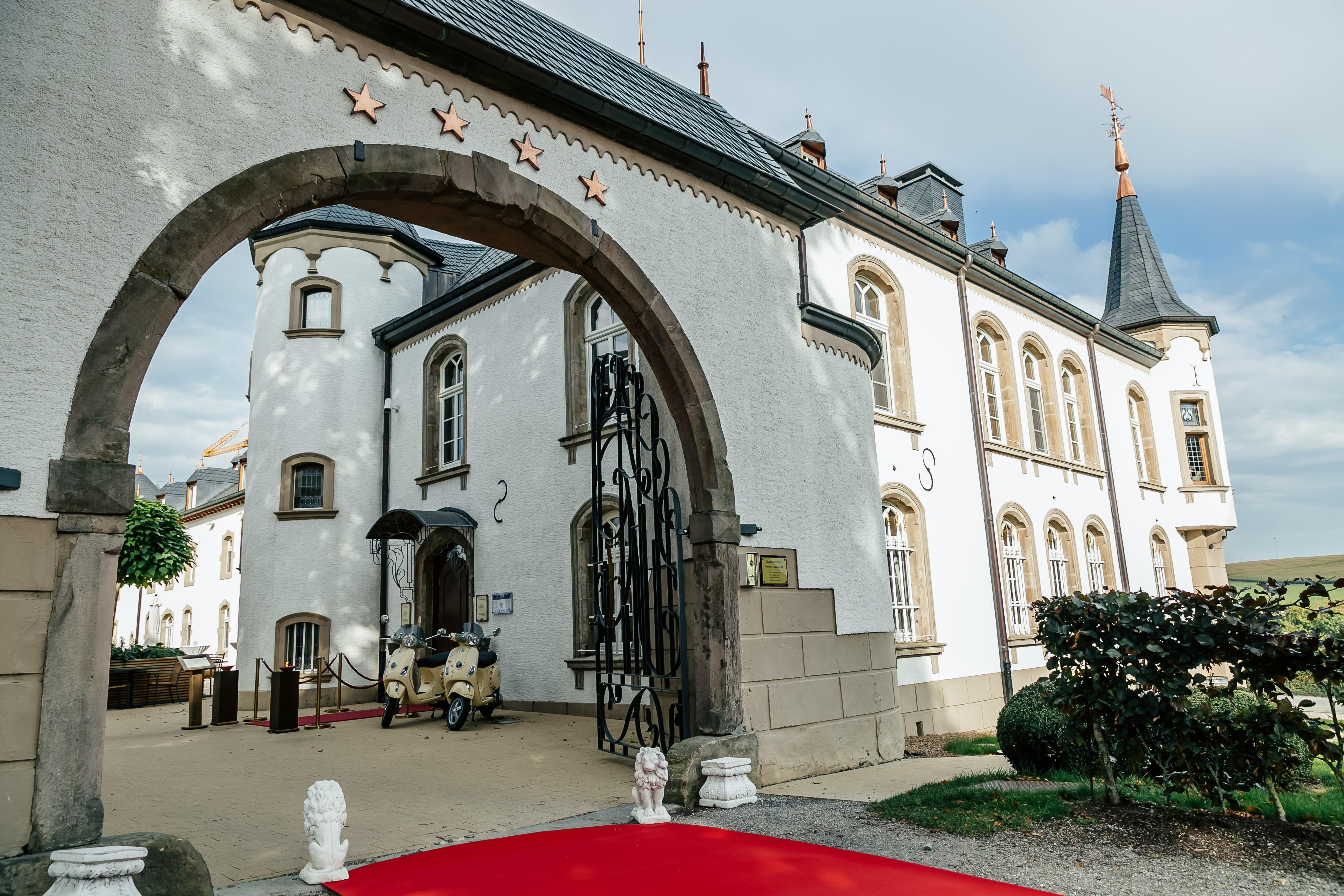 Chateau D'Urspelt Hotel Exterior photo